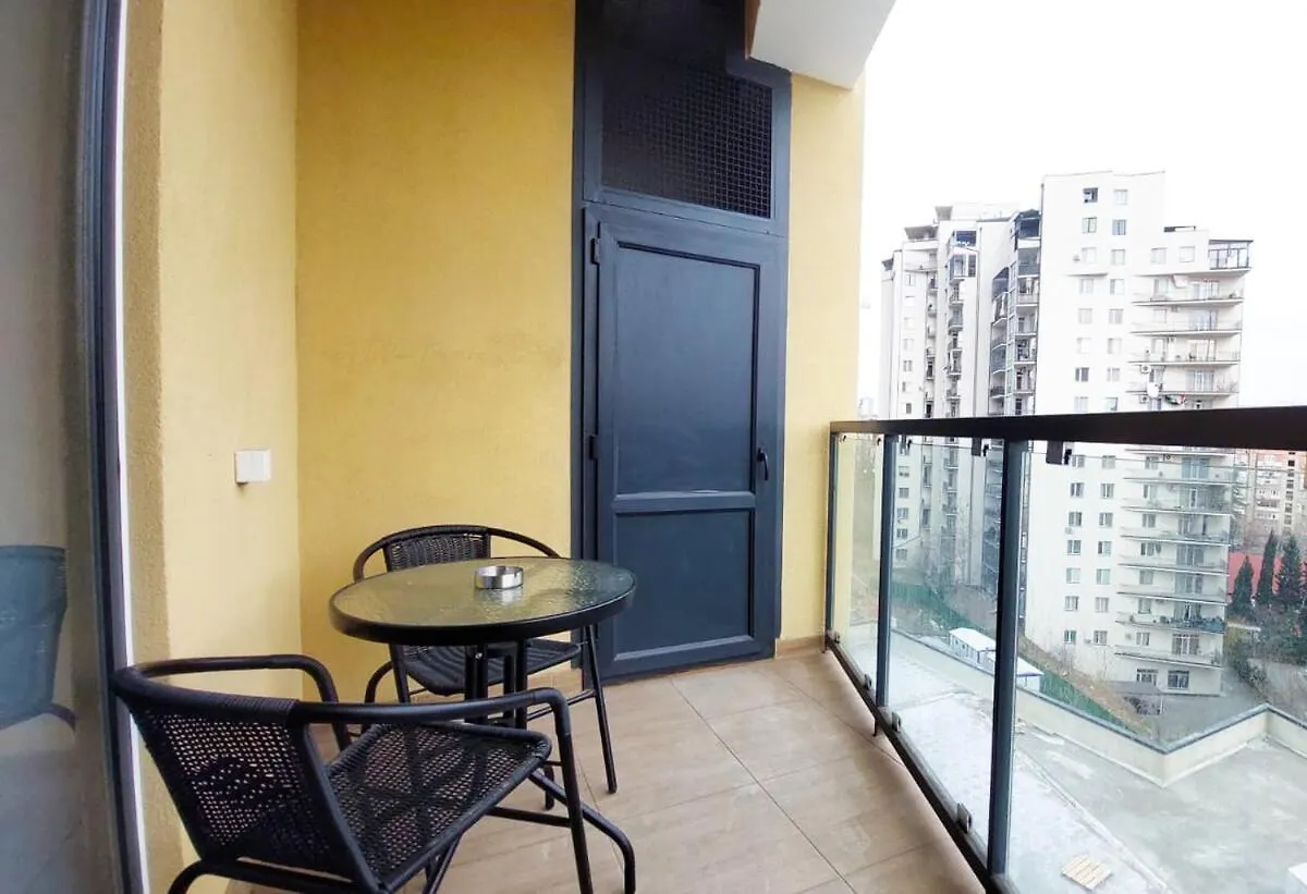 Modern Big Studio With River View, M2 Saburtalo Tiflis