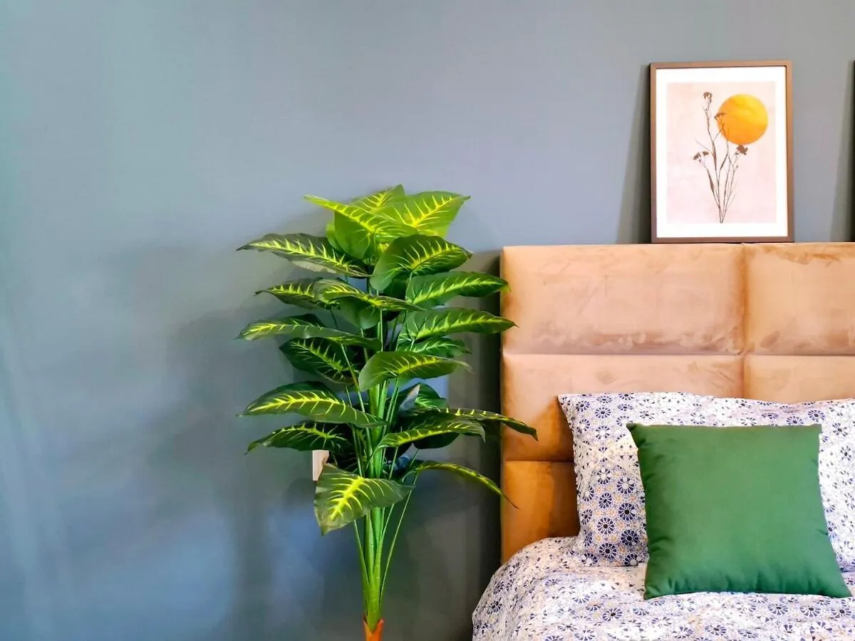 Modern Big Studio With River View, M2 Saburtalo Tbilisi Georgien